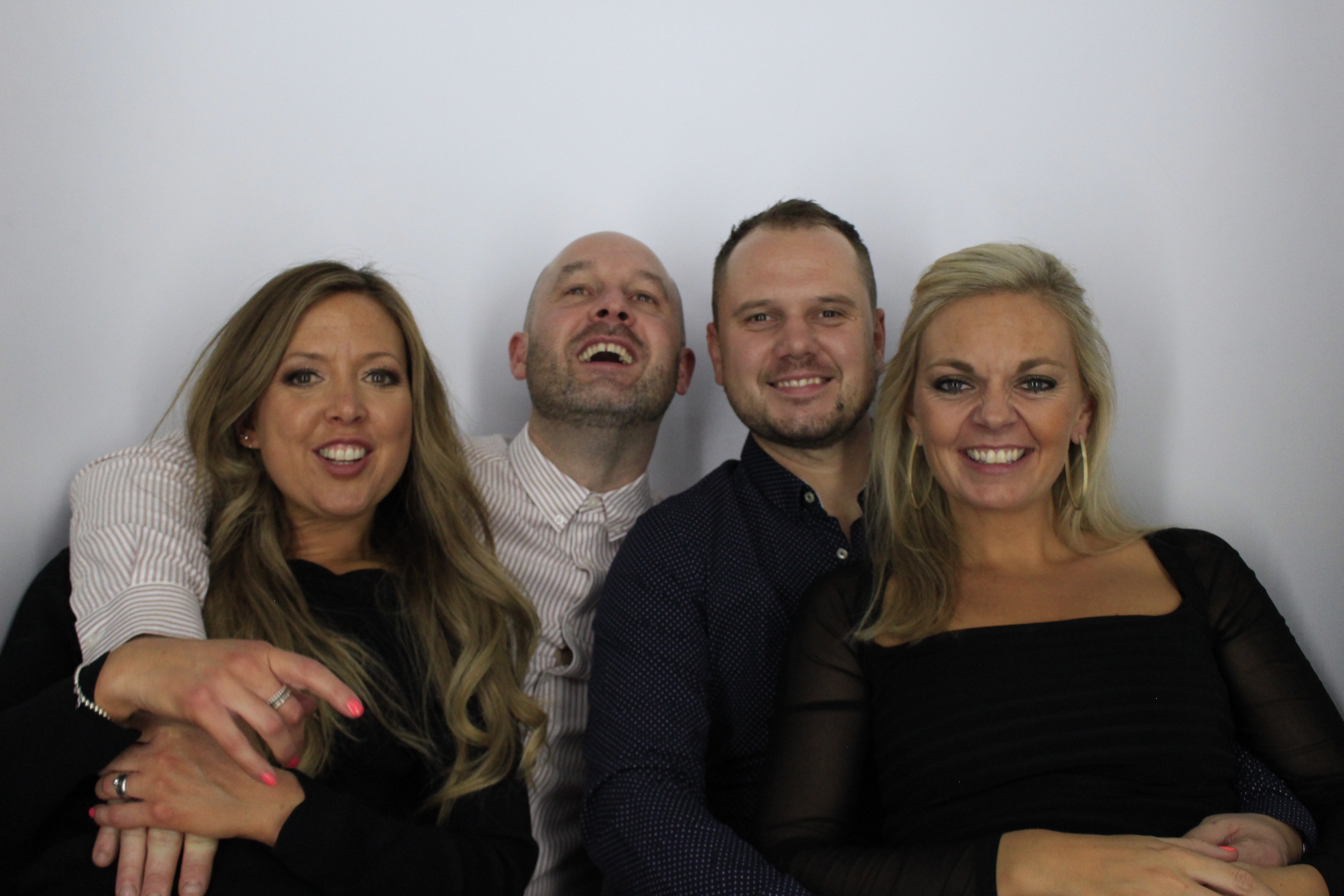 Darren and sarah’s 40th birthday celebration | View more photos from the event at gallery.myphotoboothexperience.co.uk/u/MyPhotoBoothExperienceLtd/Darren-and-sarah’s-40th-birthday-celebration